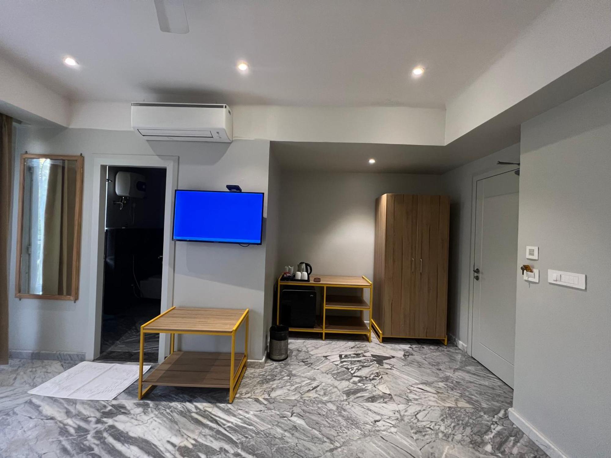Phoenix - Unmatched Comfort Udaipur Exterior photo