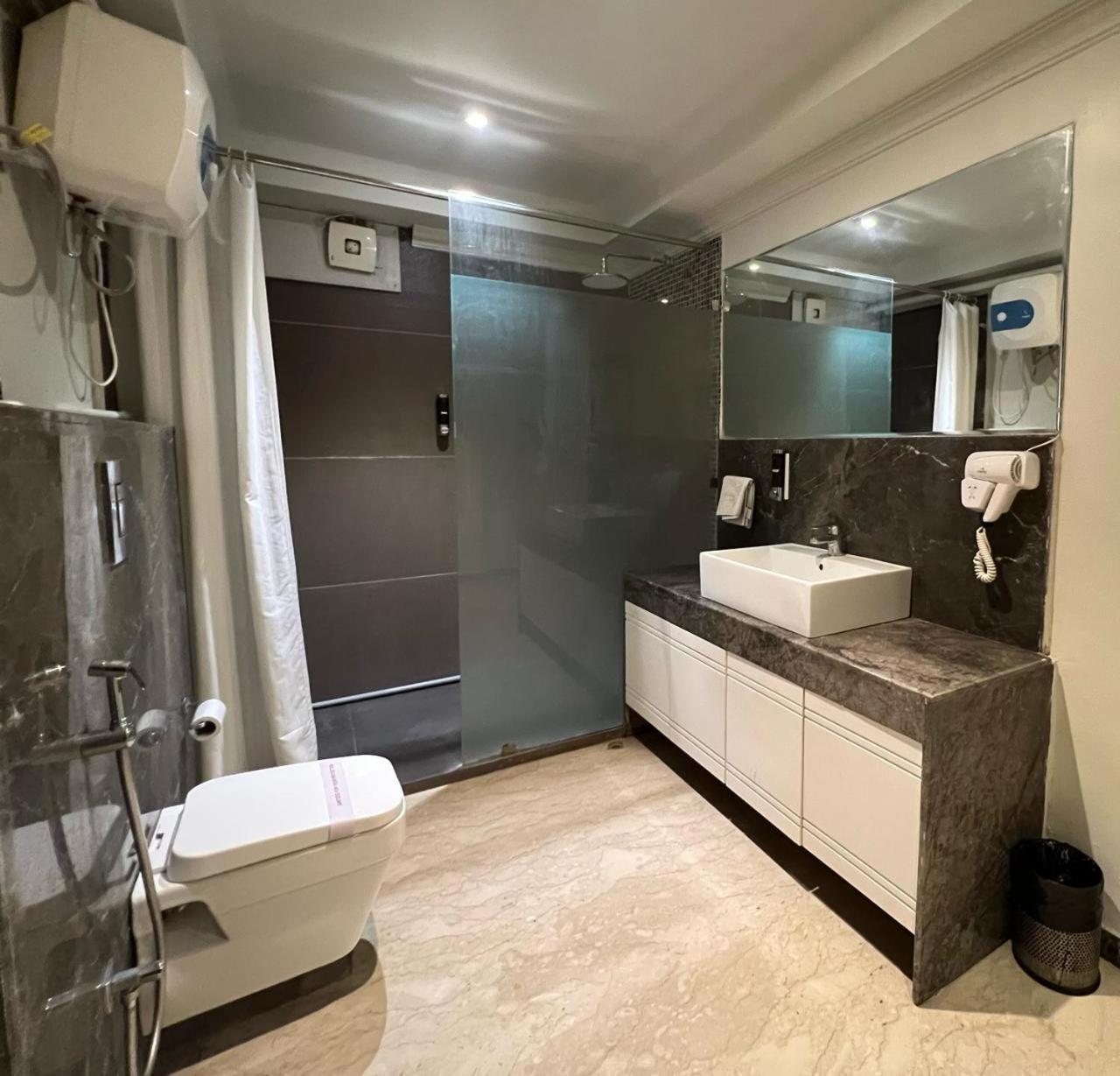 Phoenix - Unmatched Comfort Udaipur Exterior photo